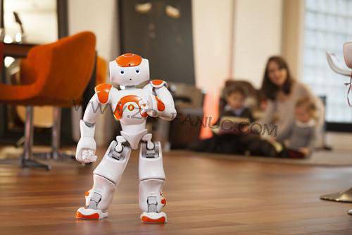 智能机器人关键技术：推动制造领域智能化改造