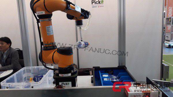 ����������չ�ᡱ2018 ROBOT WORLD������ɽ����