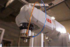 30�������һ˫����Ь ��ҹ�˾����ֻ�����˴��������������Ь����