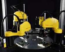 ���ǿ�SCARA�������ϵ��޷�Ӧά��