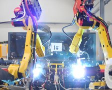 FANUC���ǿƻ��������˼��ٻ�����ĥ��ά��