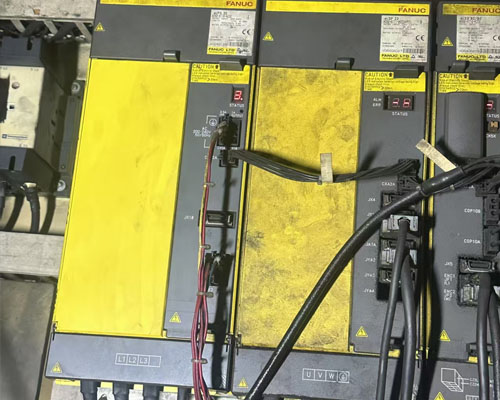 FANUC���ǿƻ�����R-2000iC��Դģ��ά��