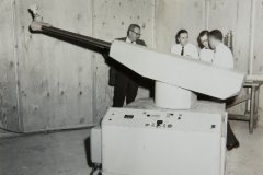 ���й����졢�й����족���� �����˹�ҵ��ƣ����´��������ҵ